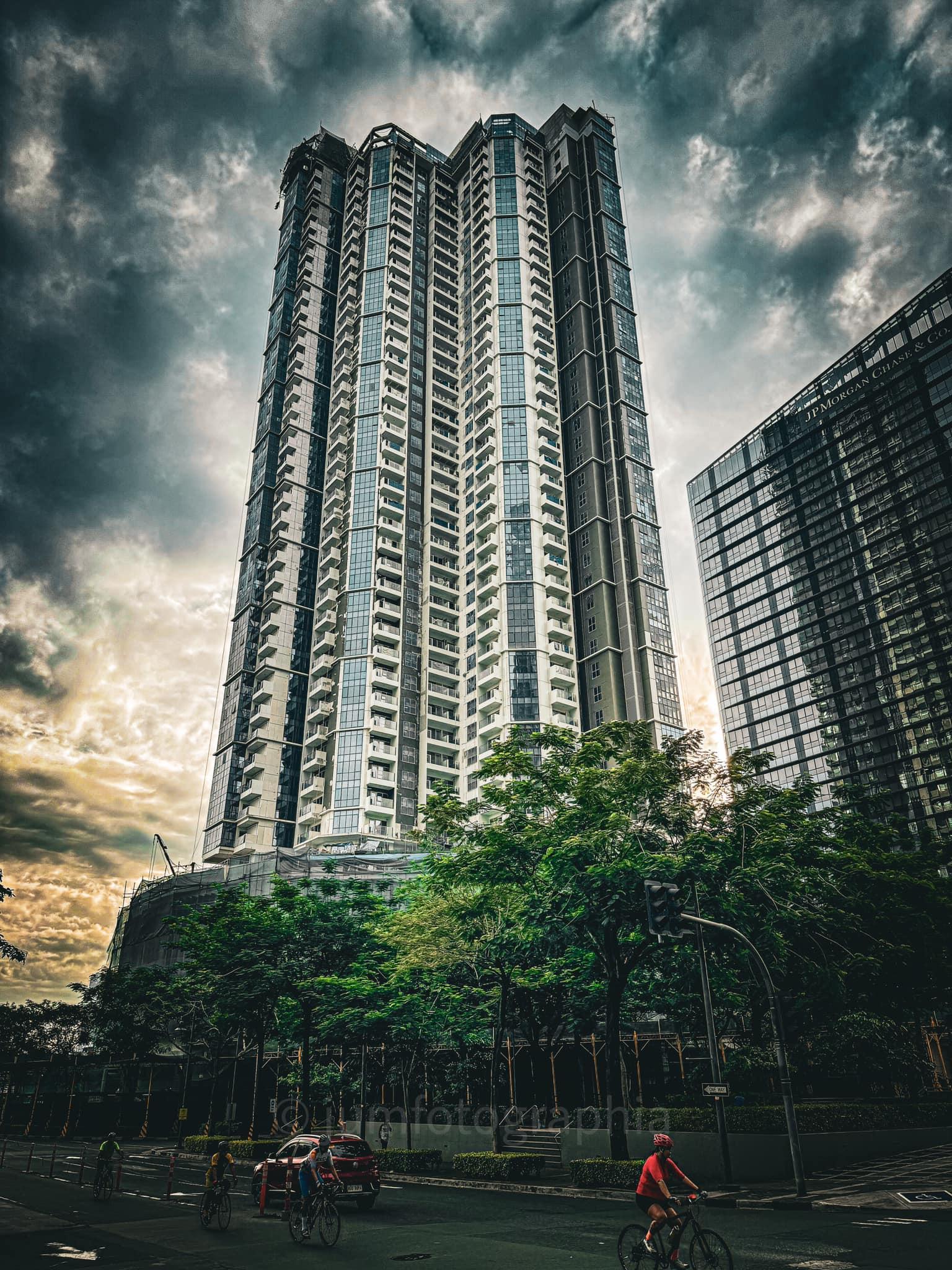 Uptown Arts Residence in BGC, Taguig, project by Irenedion Builders